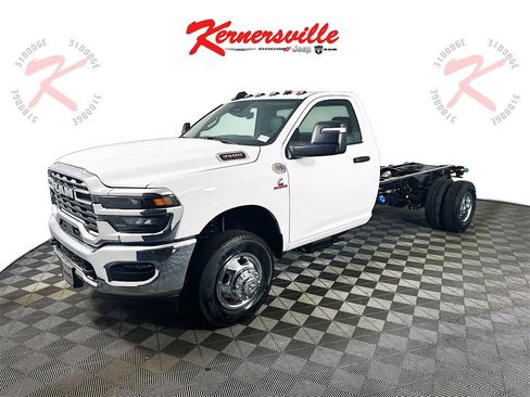 New 2026 RAM 3500 Tradesman w/ Chrome Appearance Group A image 3