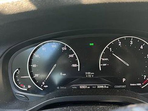 Used 2018 BMW X3 xDrive30i w/ Premium Package AWD/4WD image 2