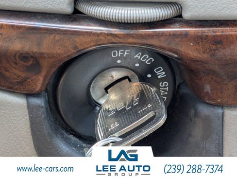 Used 2005 Chevrolet Impala w/ Preferred Equipment Group image 24