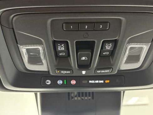 New 2026 GMC Sierra 2500 Denali Ultimate AWD/4WD image 36
