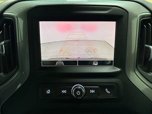 Used 2022 Chevrolet Silverado 1500 Custom image 18