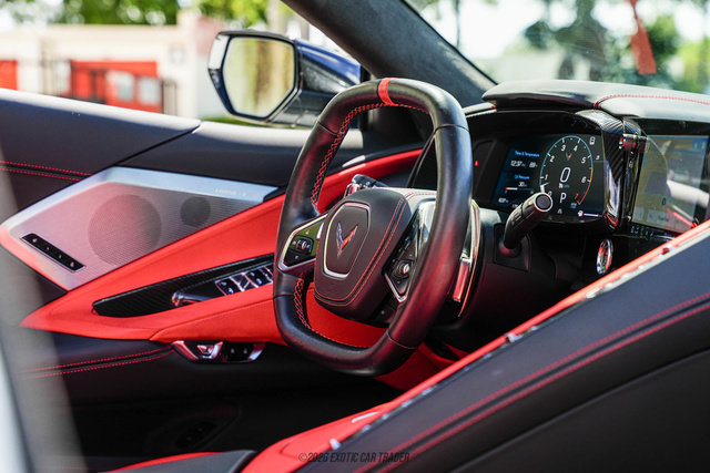 Used 2021 Chevrolet Corvette Stingray Premium Conv w/ Z51 Performance Package RWD image 37