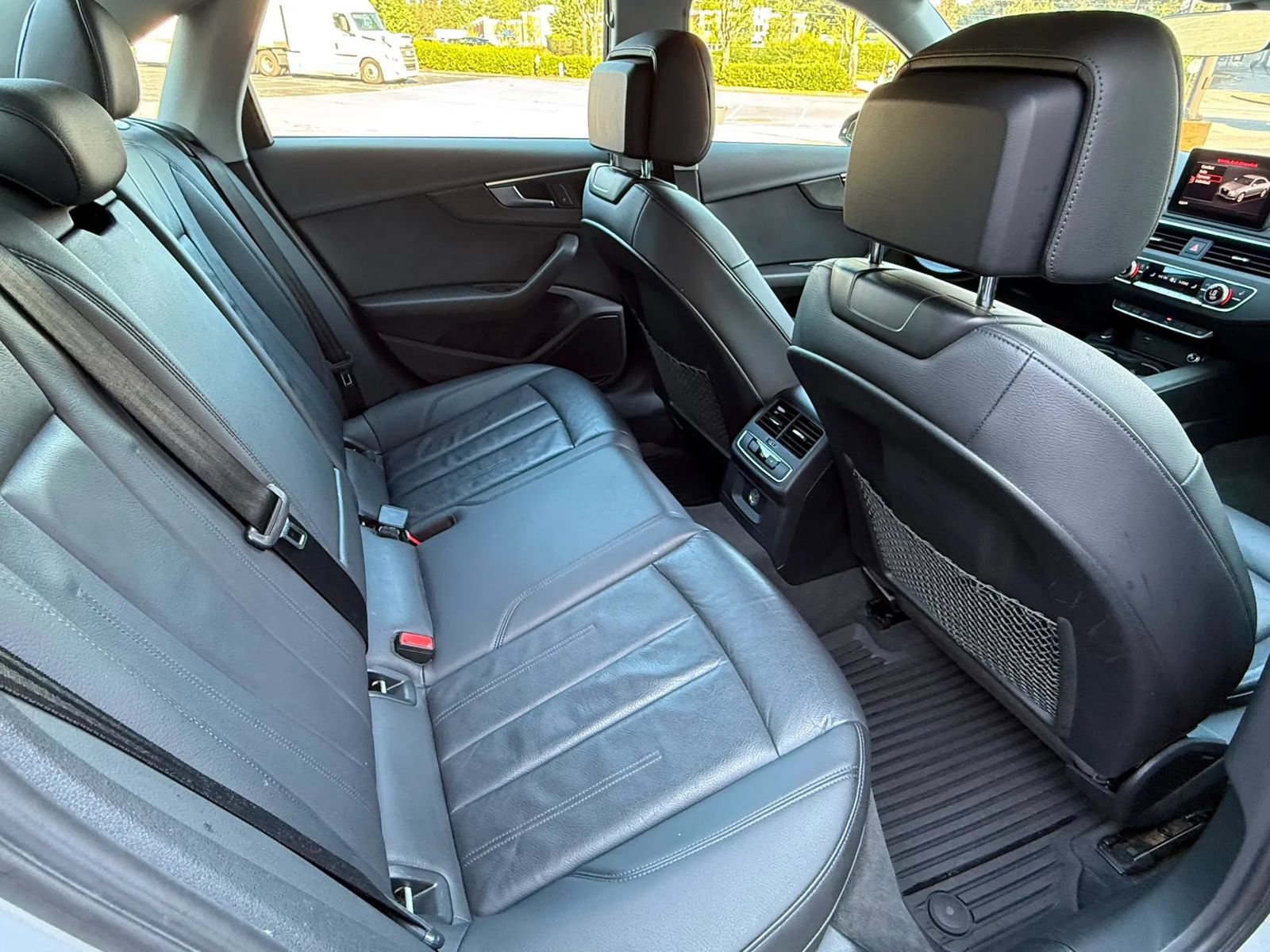 Used 2019 Audi A4 2.0T Premium FWD image 18