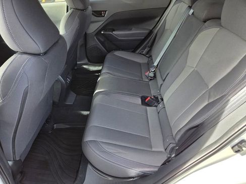Used 2025 Subaru Crosstrek 2.0i Premium image 11
