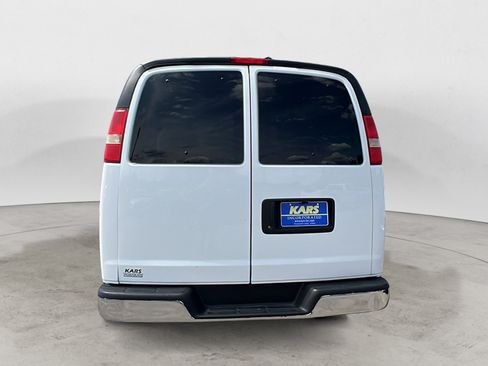 Used 2014 Chevrolet Express 2500 LT w/ LT Preferred Equipment Group RWD image 5