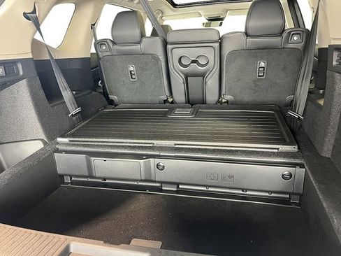 Used 2026 Acura MDX SH-AWD image 34