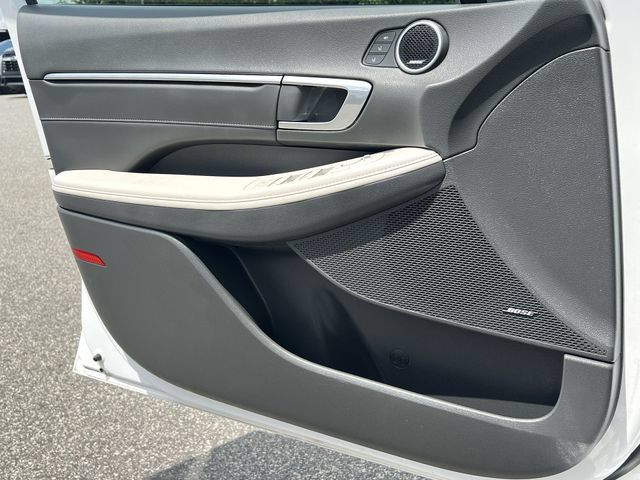 Used 2023 Hyundai Sonata Limited w/ Cargo Package FWD image 34