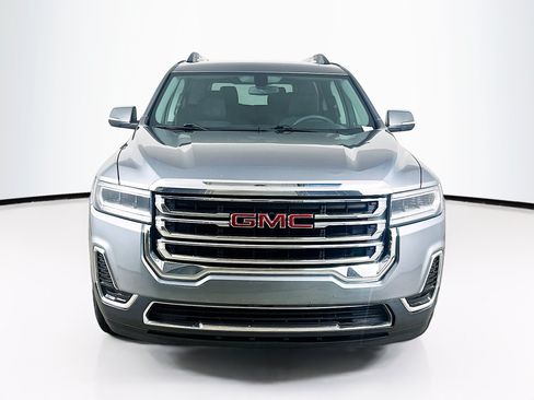 Used 2021 GMC Acadia SLE w/ Driver Convenience Package FWD image 2