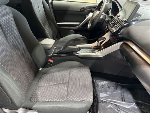 Used 2023 Mitsubishi Eclipse Cross LE AWD/4WD image 19