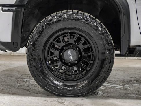 Used 2024 GMC Sierra 2500 AT4 w/ AT4 Premium Plus Package AWD/4WD image 63