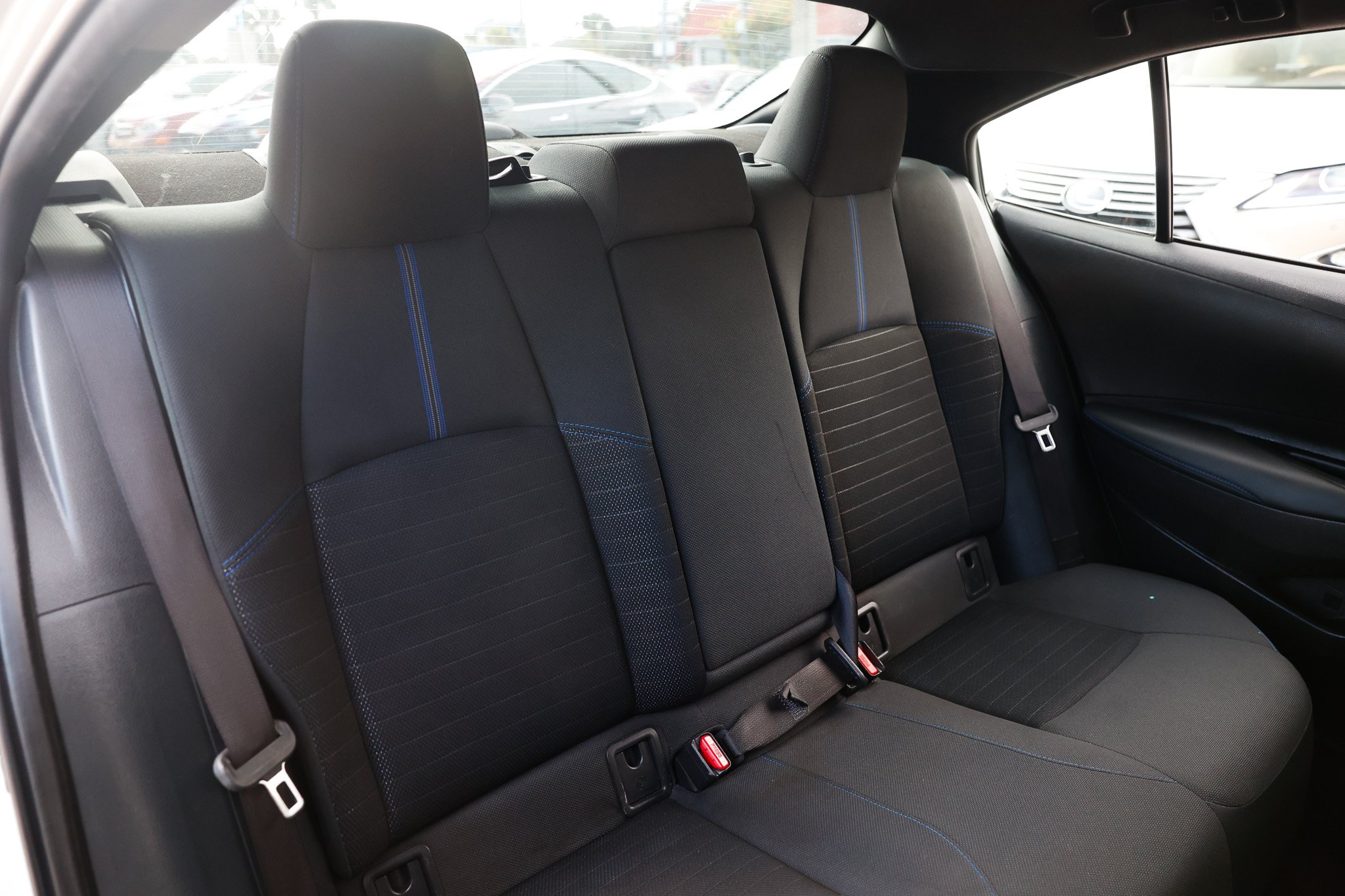 Used 2022 Toyota Corolla SE FWD image 18
