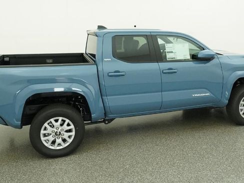 New 2026 Toyota Tacoma SR5 RWD image 10