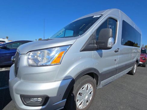 Used 2022 Ford Transit 350 XLT image 5