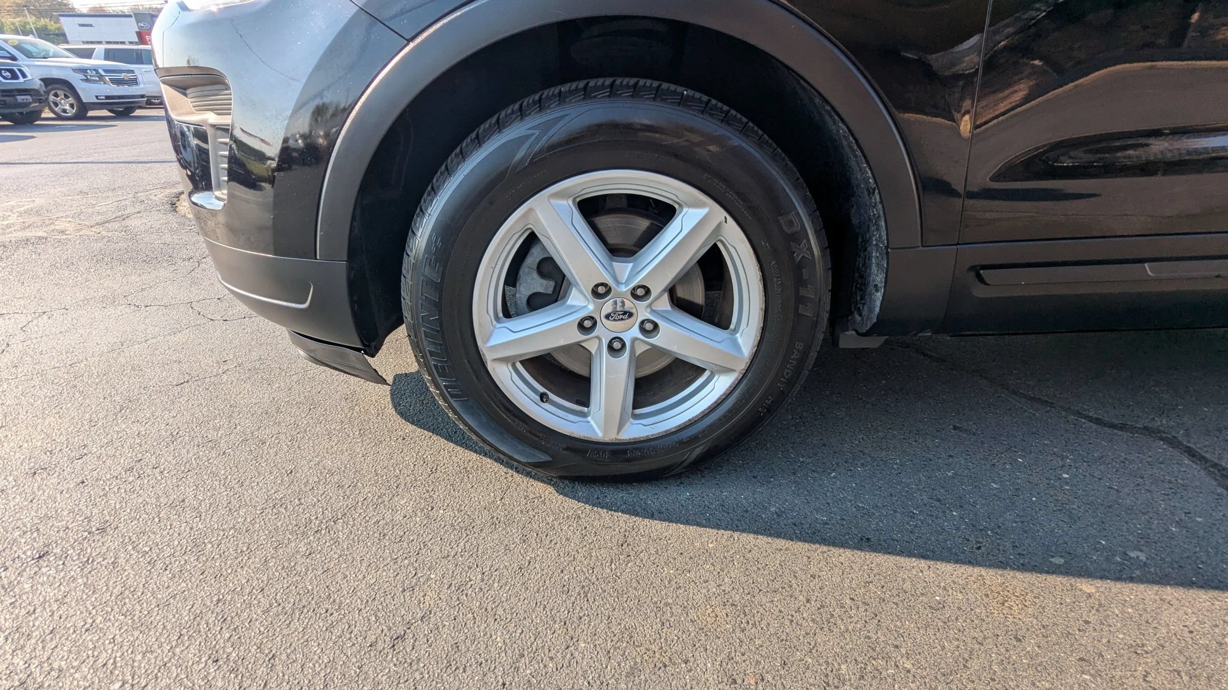 Used 2018 Ford Explorer FWD image 26