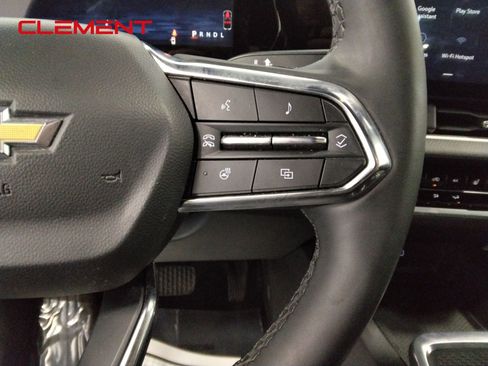 Used 2025 Chevrolet Equinox LT image 14