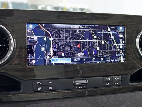 Used 2024 Mercedes-Benz Sprinter 3500 image 20