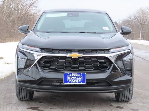 New 2026 Chevrolet Trax LS w/ LS Convenience Package image 13