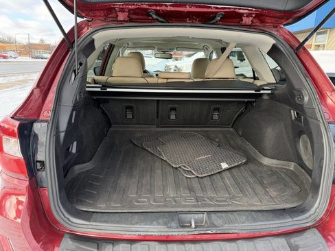 Used 2015 Subaru Outback 2.5i Limited image 10