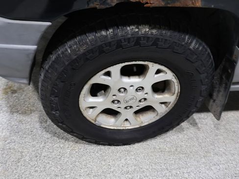 Used 2000 Jeep Grand Cherokee Laredo image 14