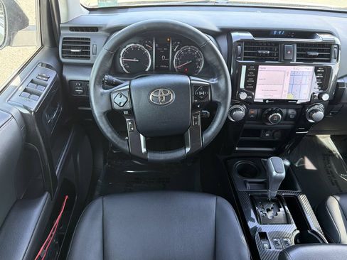 Used 2023 Toyota 4Runner TRD Off-Road Premium w/ Moonroof Package AWD/4WD image 14