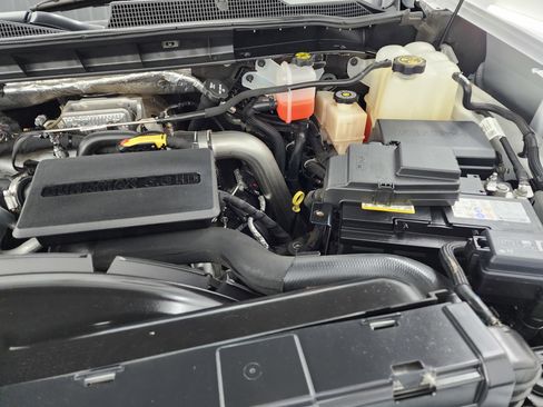 Used 2022 Chevrolet Silverado 2500 LTZ w/ Safety Package image 17