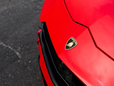 Used 2023 Lamborghini Urus S image 8