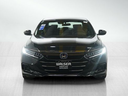 Used 2022 Honda Accord Sport image 8