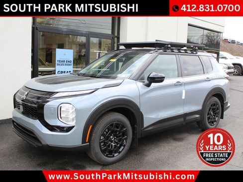 New 2026 Mitsubishi Outlander AWD image 2