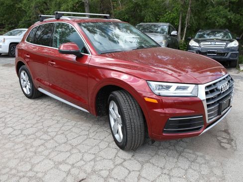 Used 2018 Audi Q5 2.0T Premium Plus w/ Premium Plus Package AWD/4WD image 4