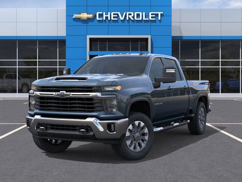 New 2026 Chevrolet Silverado 2500 LT image 6