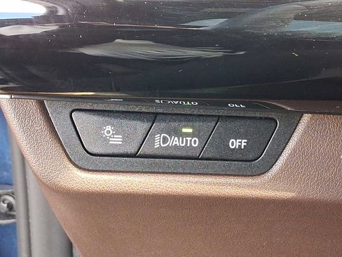 Used 2025 BMW X1 xDrive28i w/ Technology Package image 26