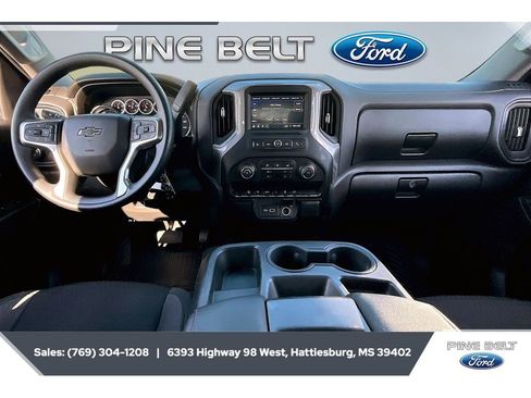 Used 2022 Chevrolet Silverado 1500 Custom Trail Boss w/ Safety Confidence Package AWD/4WD image 13