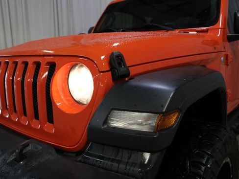 Used 2018 Jeep Wrangler Unlimited Sport S AWD/4WD image 33