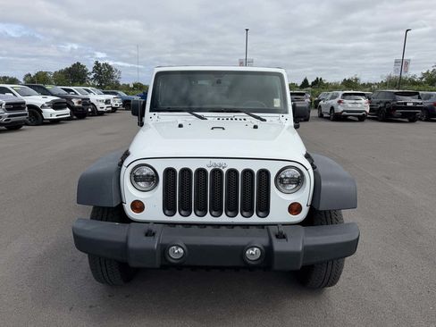 Used 2013 Jeep Wrangler Sport AWD/4WD image 3