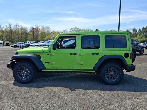 New 2025 Jeep Wrangler Sport S image 5