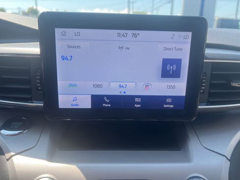 Used 2023 Ford Explorer XLT w/ Equipment Group 202A AWD/4WD image 34