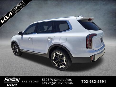 Certified 2024 Kia Telluride EX w/ EX Captain's Chair Package AWD/4WD image 8
