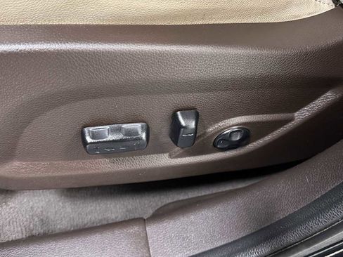 Used 2018 Hyundai Santa Fe Sport w/ 2.4L Tech Package 04 FWD image 14