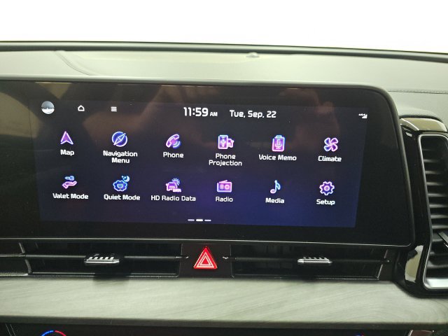 Used 2025 Kia Sportage X-Line AWD/4WD image 4
