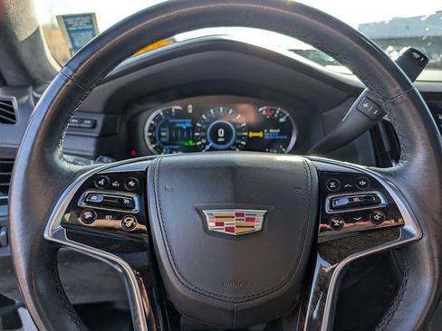 Used 2016 Cadillac Escalade ESV Platinum image 13