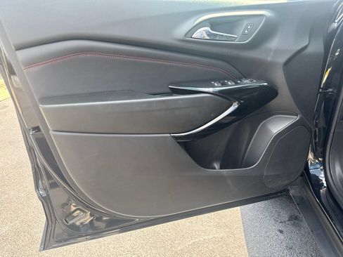 Used 2024 Chevrolet Trax RS w/ Driver Confidence Package FWD image 15