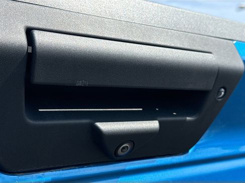 Used 2019 Ford F150 XL w/ Equipment Group 101A Mid AWD/4WD image 16