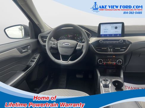 Used 2022 Ford Escape SE w/ Convenience Package image 3