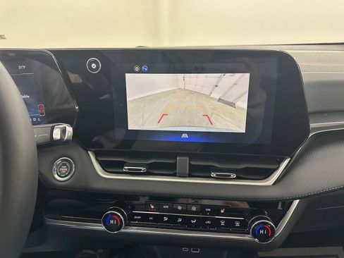 New 2026 Chevrolet Equinox LT w/ Convenience Package II image 39