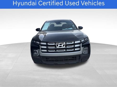 Certified 2025 Hyundai Santa Cruz SE image 8