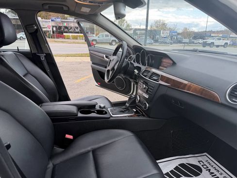 Used 2012 Mercedes-Benz C 300 4MATIC Sedan image 32