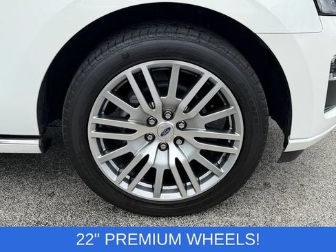 Used 2023 Ford Expedition Platinum RWD image 9