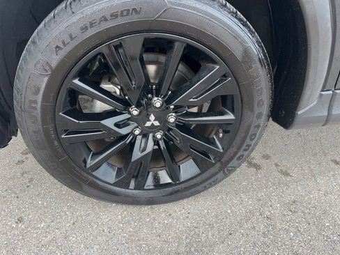 Used 2023 Mitsubishi Eclipse Cross LE image 24