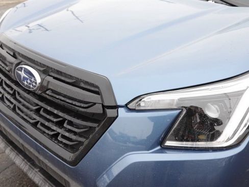 Used 2023 Subaru Forester Base image 10