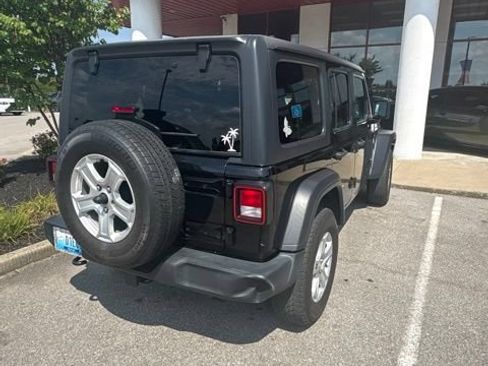 Used 2020 Jeep Wrangler Unlimited Sport S AWD/4WD image 5